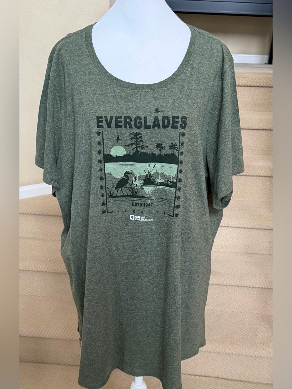 Sonoma Dark Green Everglades Graphic Knit T-Shirt Scoop Neck Plus 3X